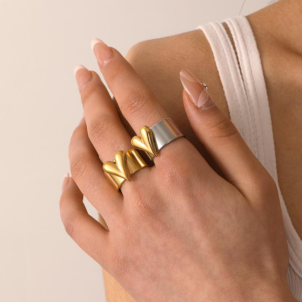 New Fashion 18K Gold Copper Color Metal Texture Heart Stainless Steel Open Rings Waterproof Accessories Jewelry