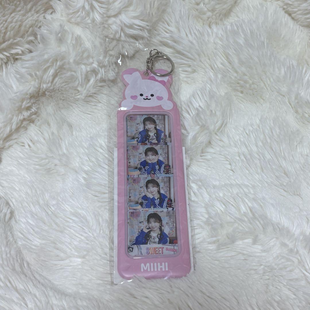 

[USED] NiziU Miihi 4-Cut Photo Holder