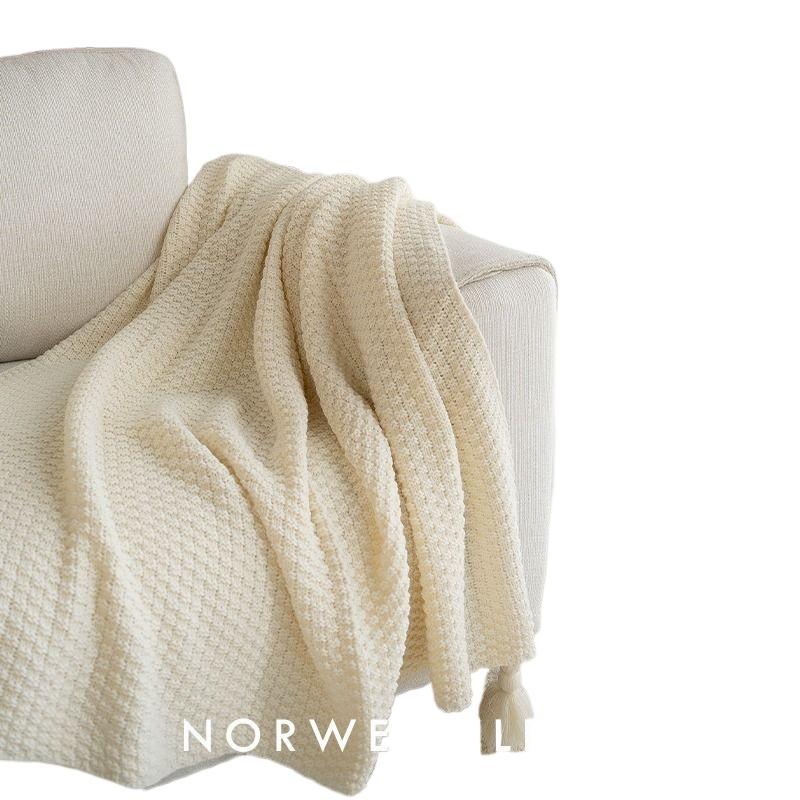 Fleece Blanket Soft Air Conditioning Sofa Throw Office Nap Knitted Small Blanket Shawl Bed Runner