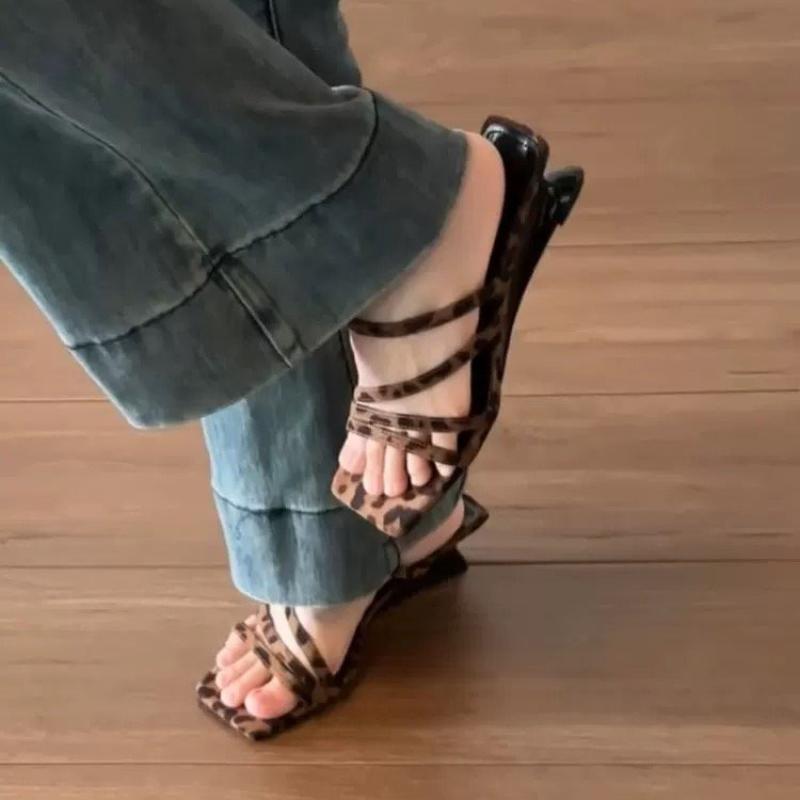 Fashion 2025 Summer New Brand Women Slipper Fashion Narrow Band Ladies Elegant Sandal High Weadge Heel Outdoor Elegant Slides