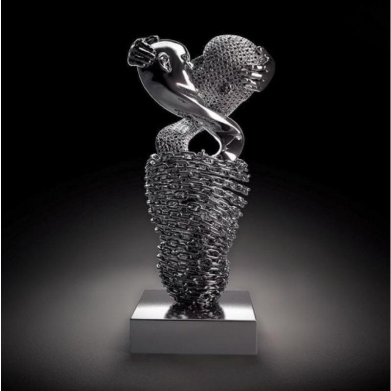 Zlatá kovová figúrka socha objíma umelecký plagát, bytová dekorácia s vysokým rozlíšením, maľba na sprej, bezrámové plátno, maľba na jadro