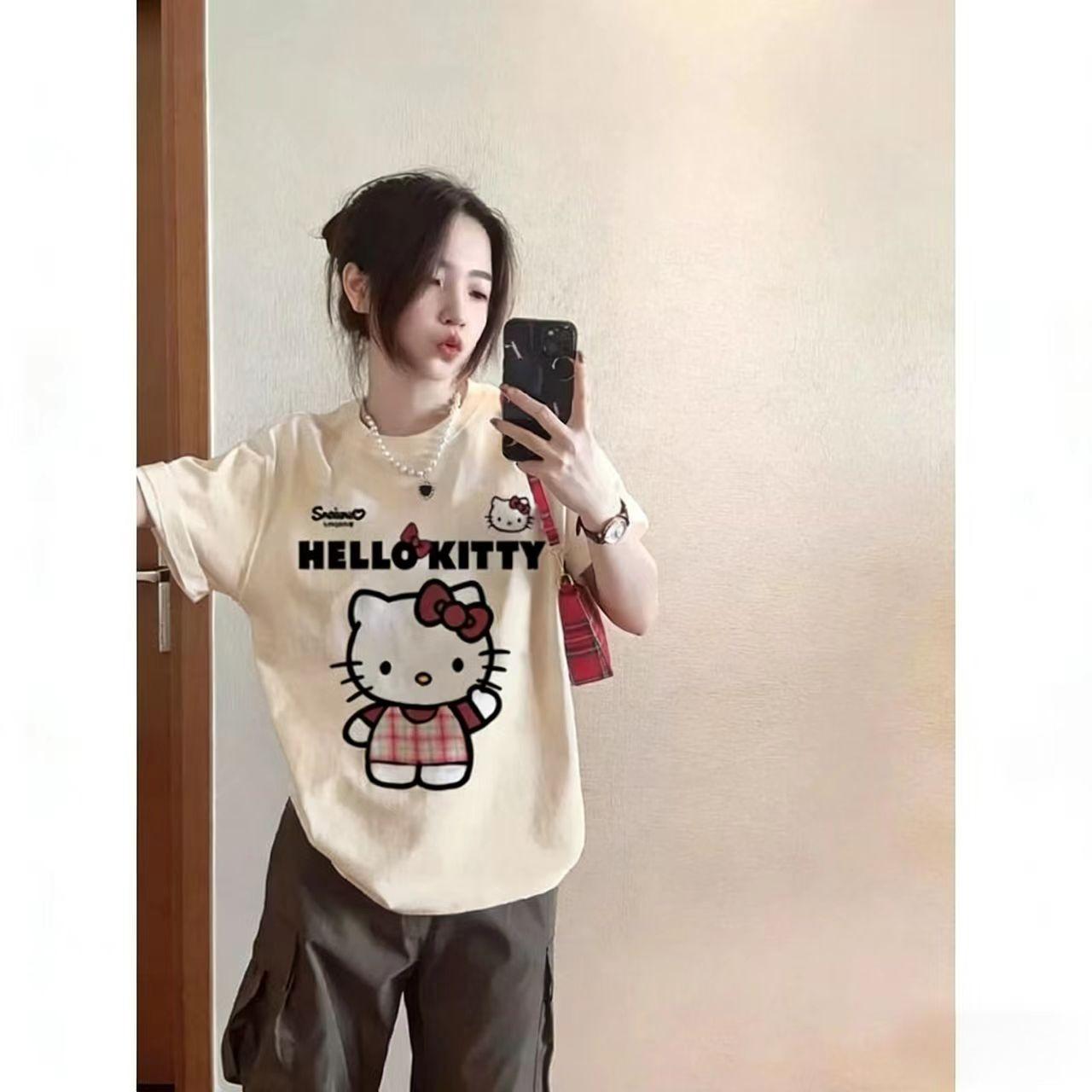 

Sanrios 2026Summer New Collection HelloKitty Cartoon Print Pure Cotton LooseFitting Breathable Womens ShortSleeved TShirt S