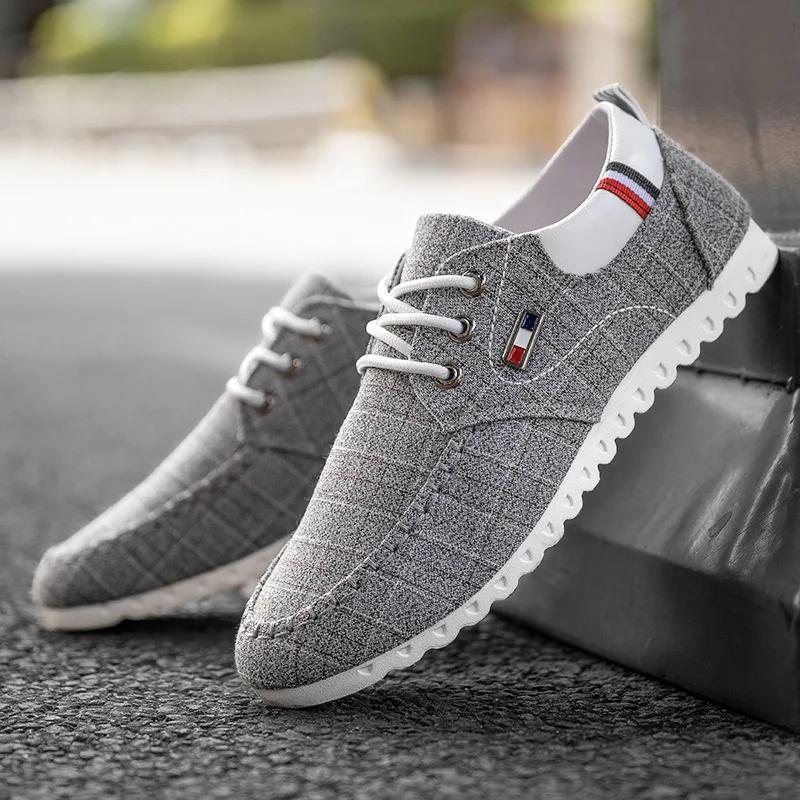 Męskie buty płócienne Wygodne buty wulkanizowane Outdoor Casual Płaskie buty 2023 Nowe lekkie buty do chodzenia Zapatillas De Hombre