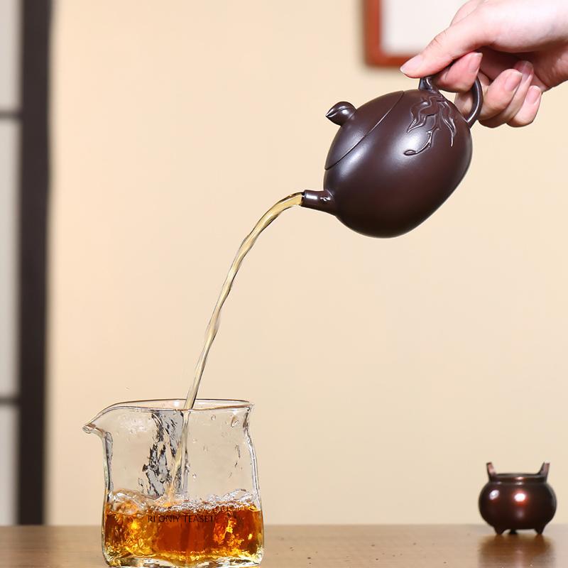 250ml Yixing Famous Purple Clay Teapots Creative Handmade Peach Shape Tea Pot Kettle Zisha Tea Set Chinese Teaware Gifts