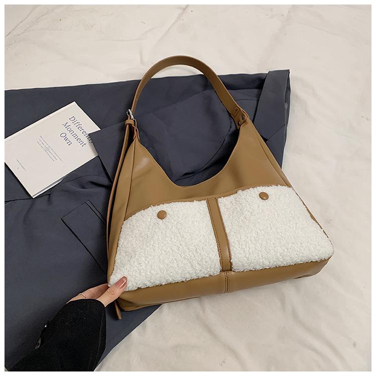 Simple retro color matching bag women's large capacity 2025 autumn new fashion shoulder bag high value tote bag