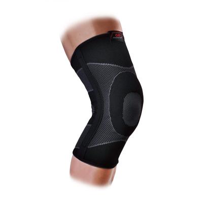 McDavid 4-Way Knit Knee Support, a Favorite of Tokyo Yakult Swallows Player Tetsuto Yamada, with EP Stays. Ambidextrous, Middle Support, Knee Support