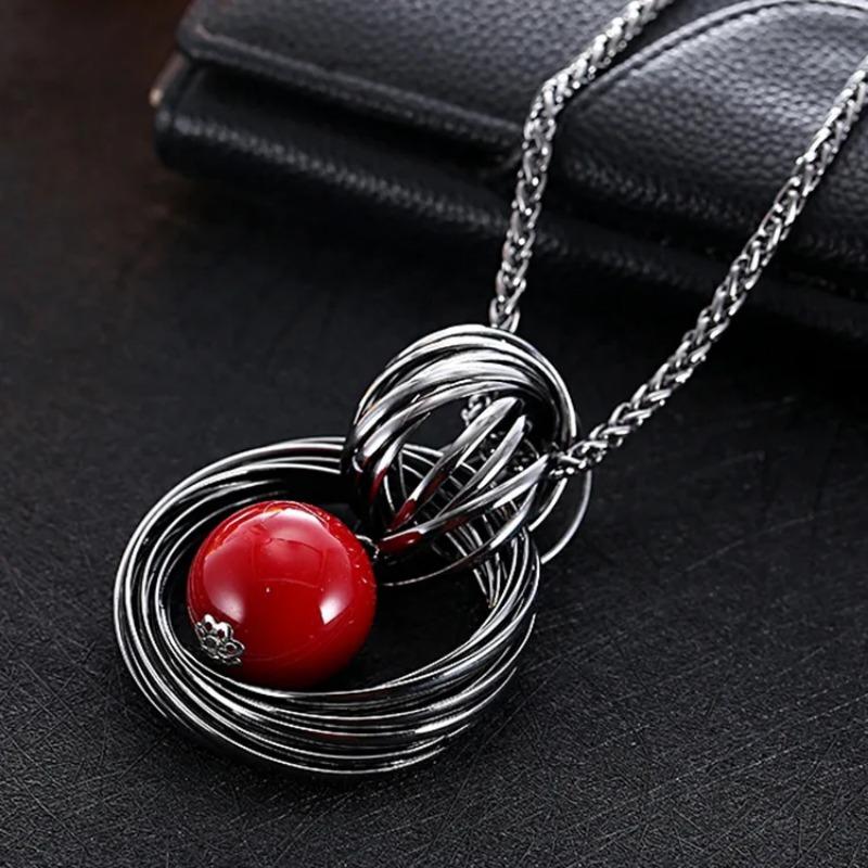 Vintage Retro Circle Red Beaded Pendant Necklace For Woman Girl Sweater Chain Necklaces Fashion Charm Jewelry Gift