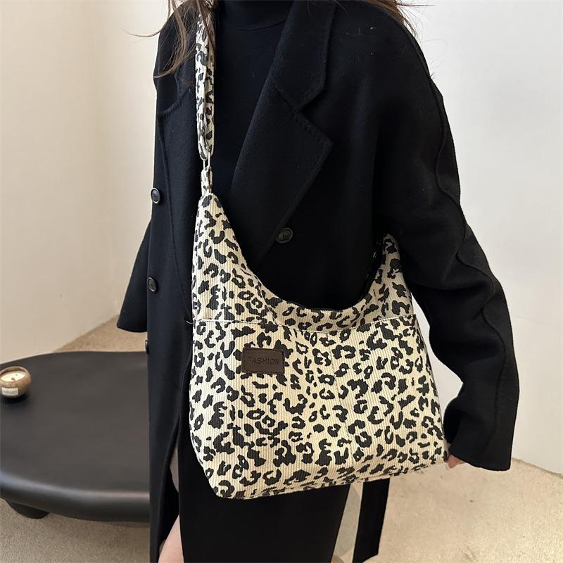 Popular Fashion Leopard Print Portable Tote Bag Women's Winter New Large-capacity Shoulder Bag Commuter Messenger Bag