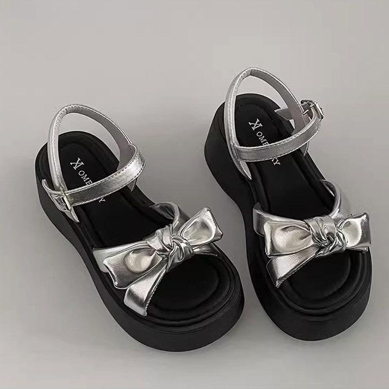 

Bow women s sandals 2025 new spring super fire outer wear thick sole not tired feet beautiful with skirt beach shoes 40 серебряный