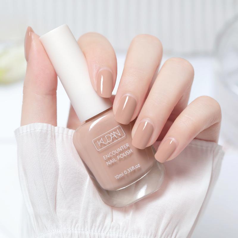 Long-Lasting Water-Based Peelable Nail Polish - No Lamp Needed, Quick-Drying, Colorfast, Perfect for Students and Salons.