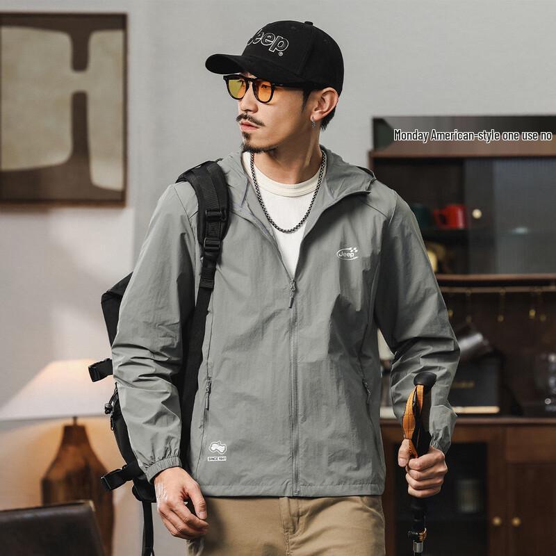 JEEP Men's Summer Lightweight Casual Hooded Outdoor Jacket