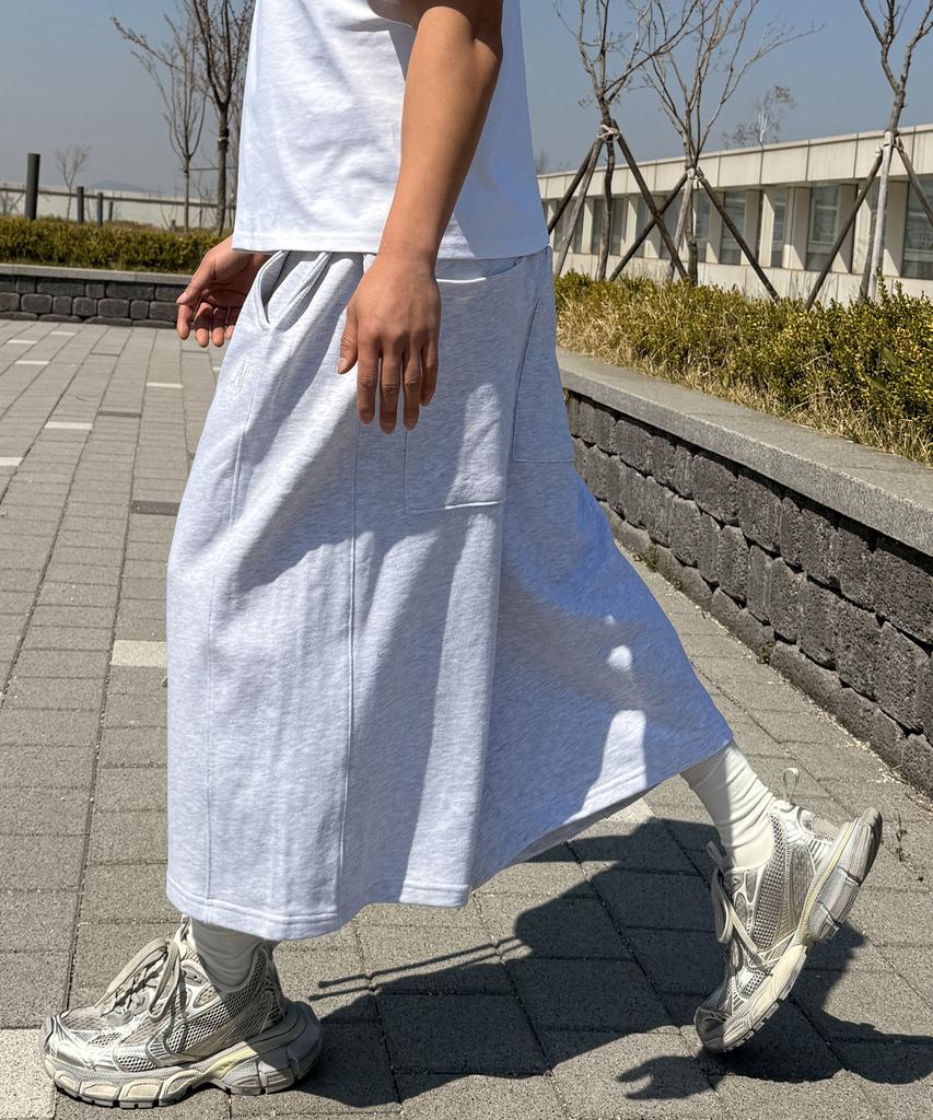 ATTENTIONROW Edition 11. Oversized Training Bermuda Capri Shorts (6 Colors)