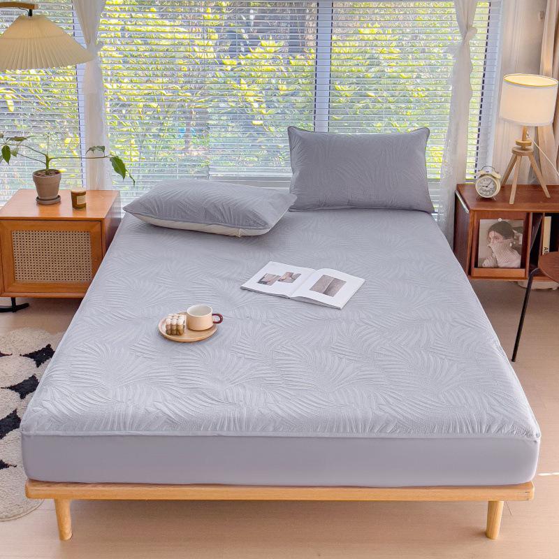 Solid Color Quilted Waterproof Bed Sheet - Thick Brushed Simmons Protective Cover for Home Use