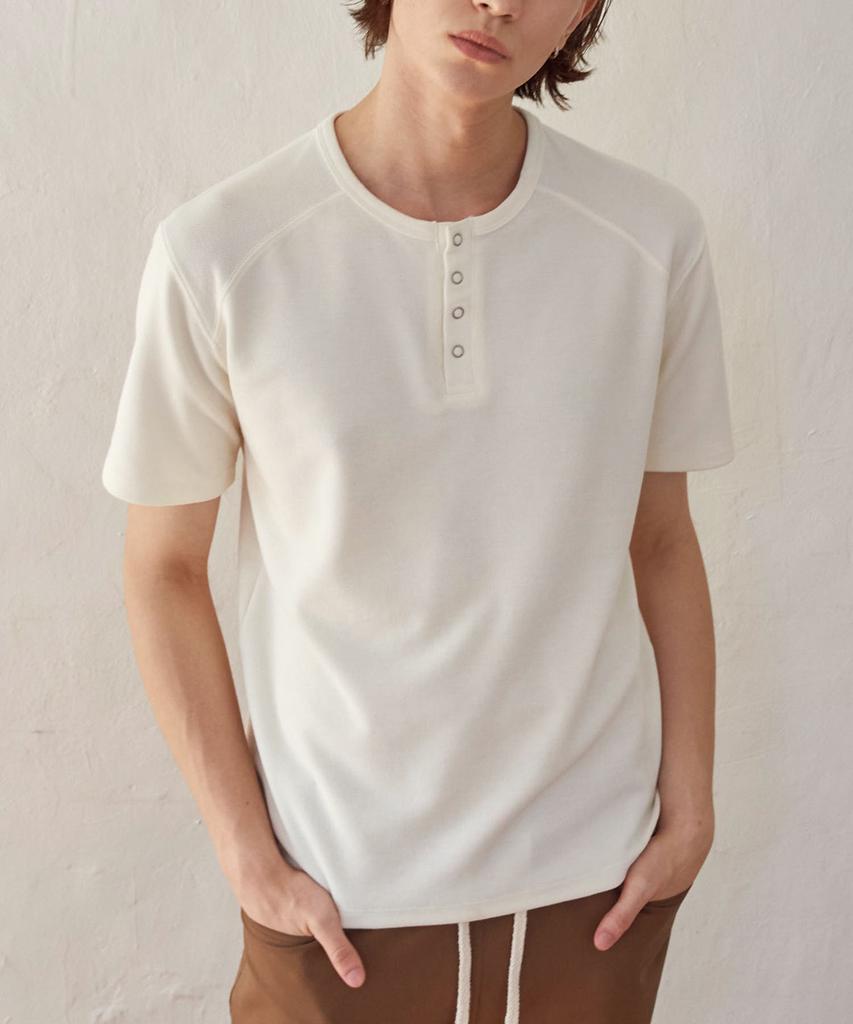 SENTAIR Contour Henley Neck Half T-Shirt _Ivory