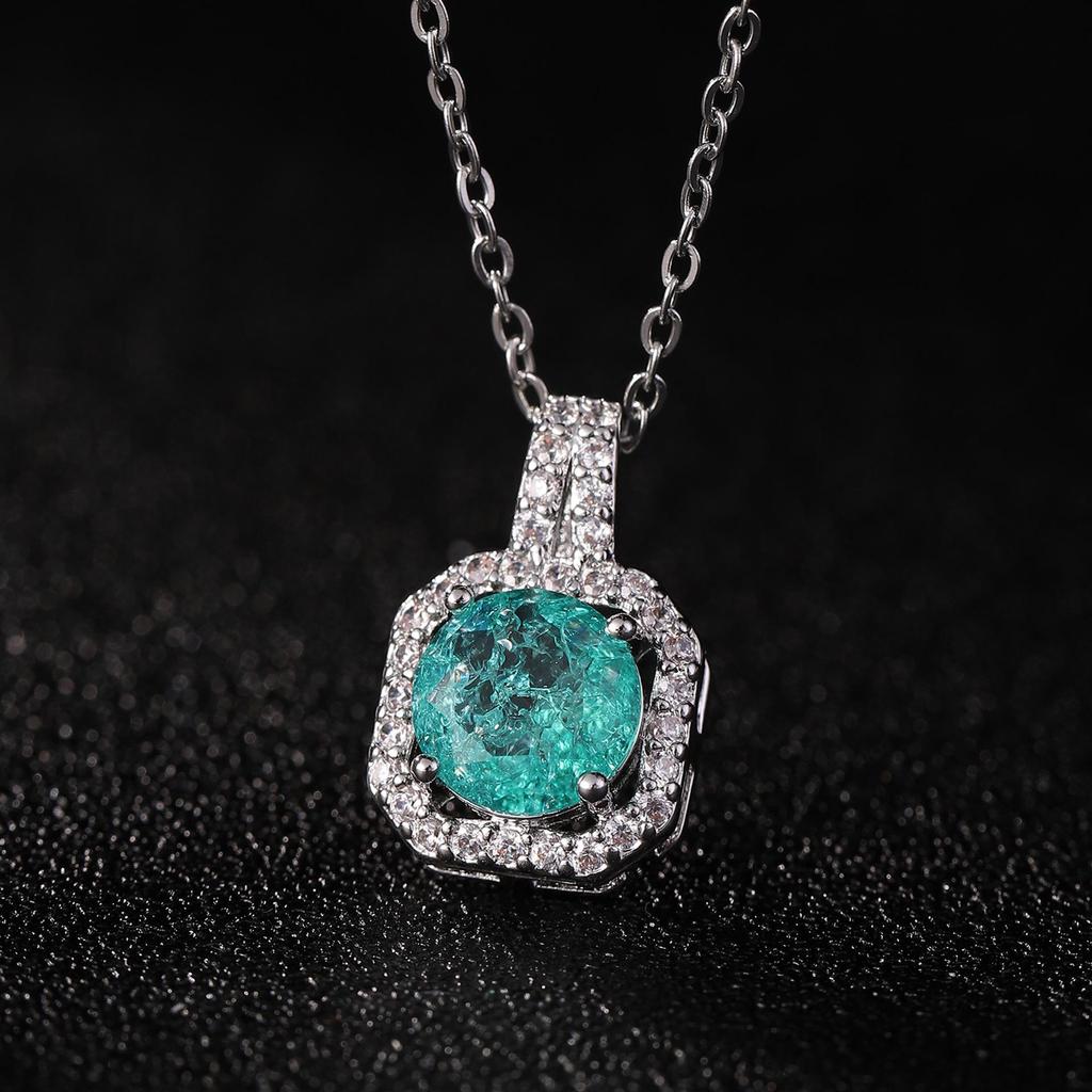High-End Zircon Perfume Bottle Pendant Necklace - Luxury Fashion with Full Diamond Design