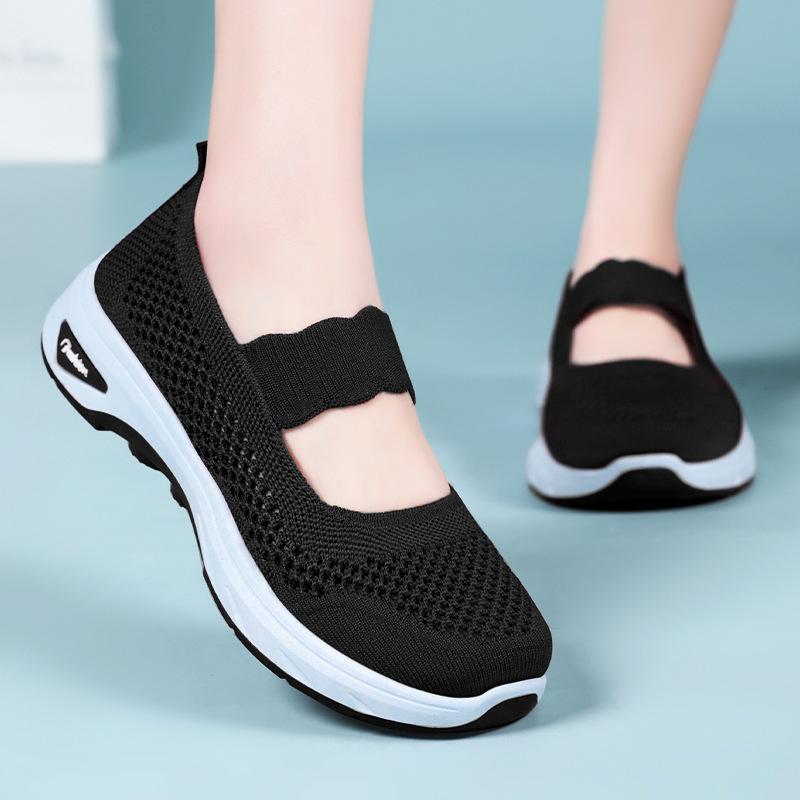 Shoes women's shoes versatile new breathable casual shoes hollow soft sole mother shoes one pedal old Beijing cloth shoes women