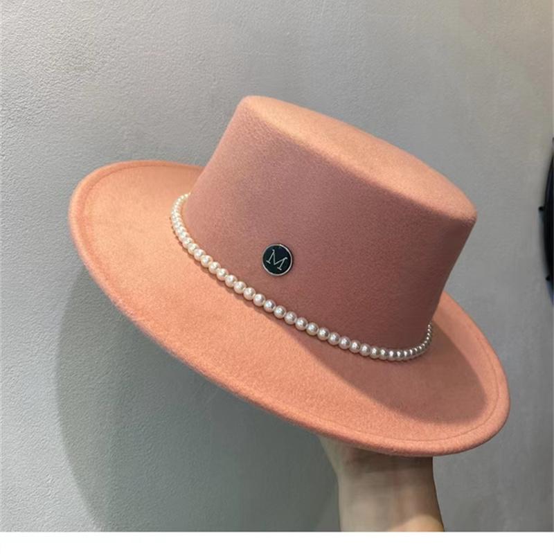 New Fedoras Women's Hat Flat Top Cap French Elegant Straw Hat Fedora Pearl Chain Hat Travel Beach Hat Panama Wide Brim Hat