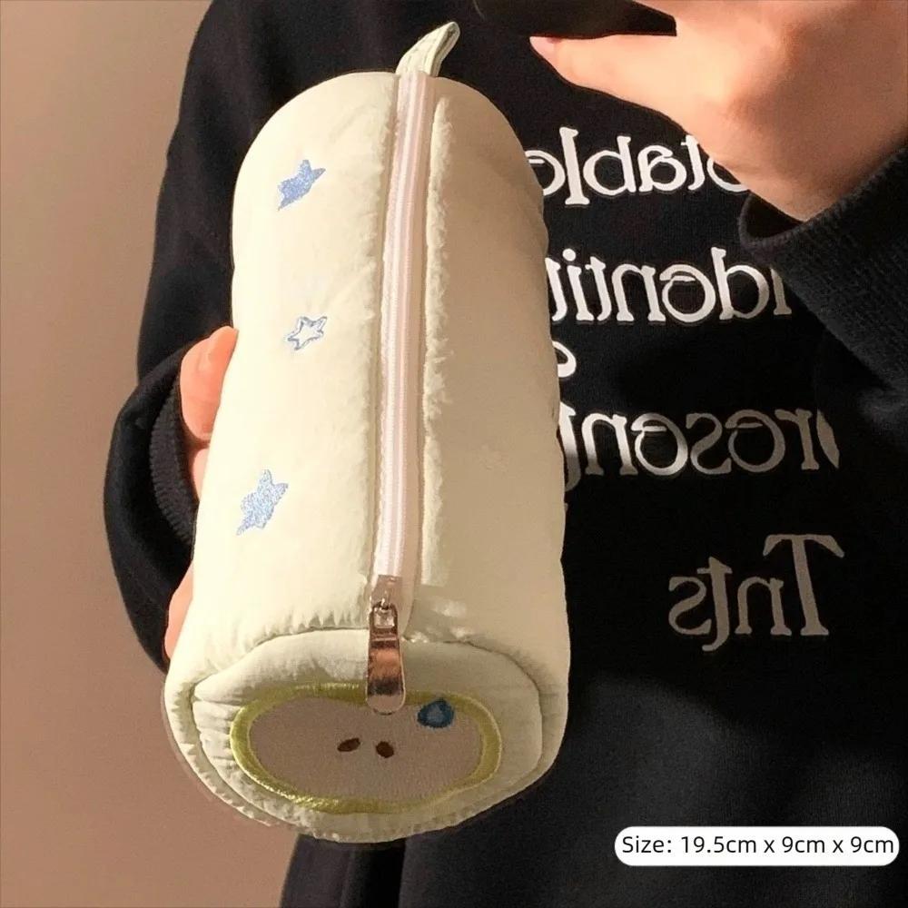 

Green Apple Pen Bag Embroidery Large Capacity Makeup Bag Blue Shell Stationery Organizer Cosmetics Pouch Cosmetics Organization зелене яблуко кольору