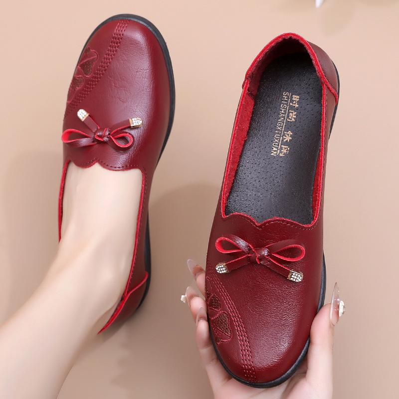 Лоферы для женщин среднего и пожилого возраста на весну и осень. Мягкая подошва для мам — фото 4