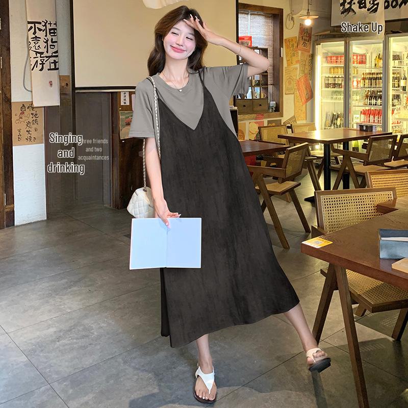 Summer 2025 Women's Gradient Suspender T-Shirt Dress - Age-Reducing, Fake Two-Piece, Medium-Length