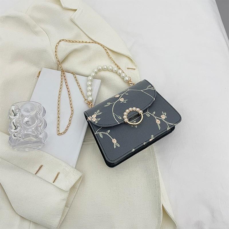Pearl Handheld Small Square Bag With Lace Chain For Casual Travel And Spring Style