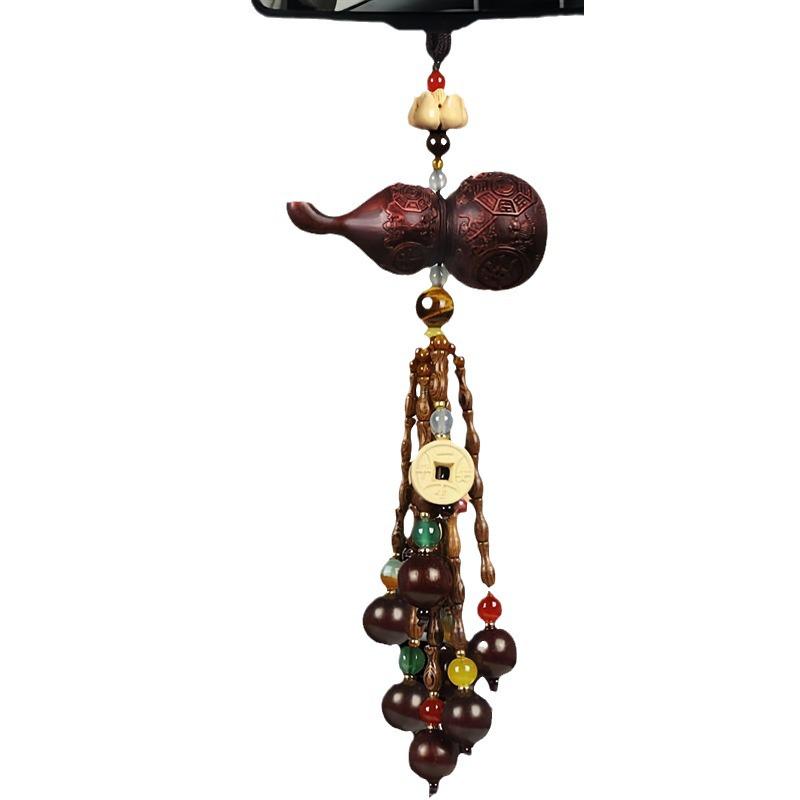 Peach Wood Gourd Car Pendant - Rearview Mirror Hanging Ornament for Safe Travel.