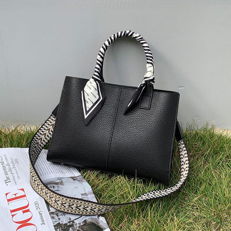 Leather women's bag casual crossbody shoulder bag portable niche large capacity women's high-end tote bag fashion