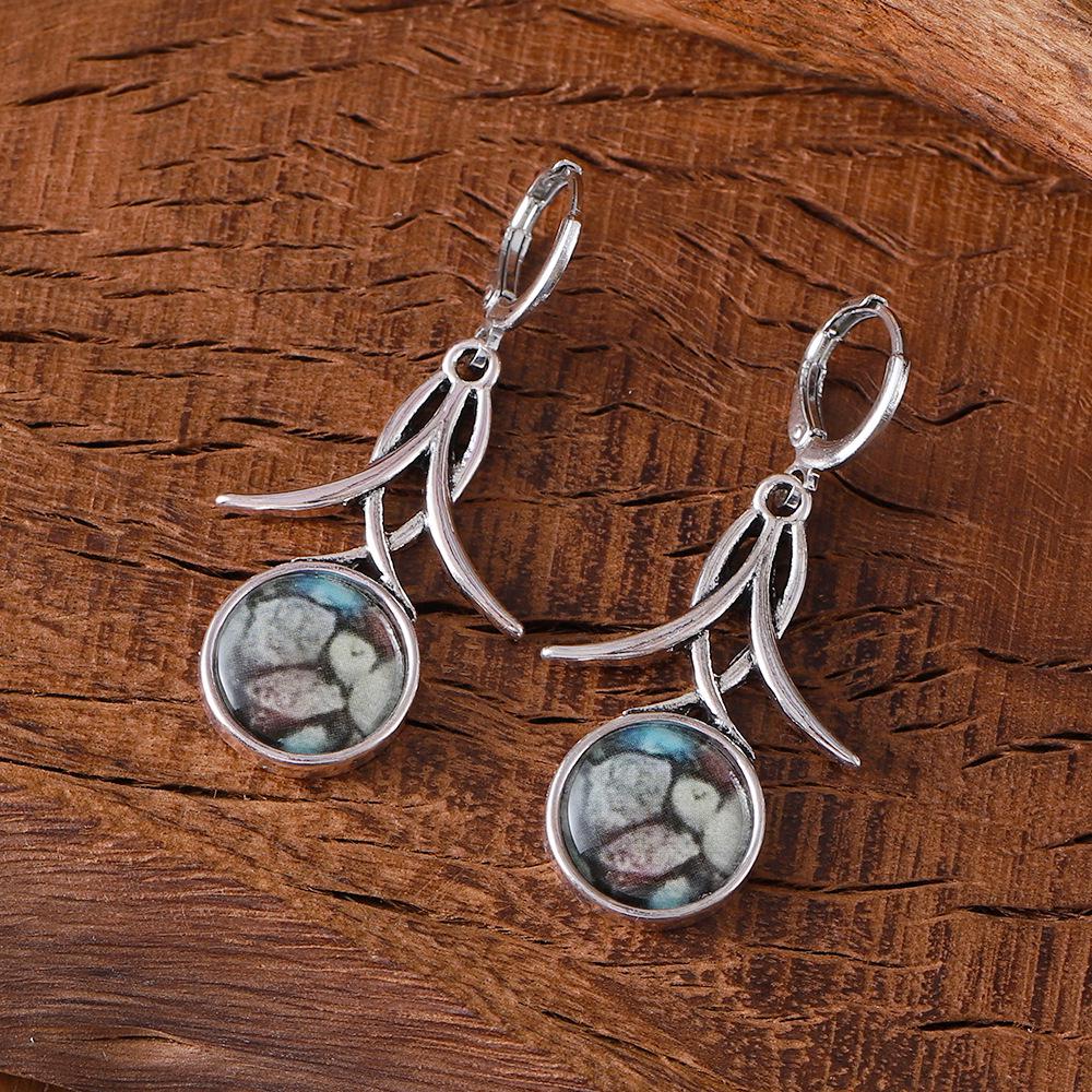 

Bohemian Geometric Tassel Earrings - Versatile, Simple Jewelry