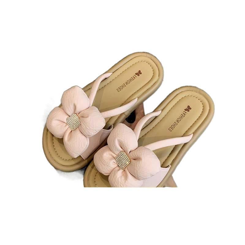 Stepping On Shit Slippers Female Summer Wear 2025 New Fairy Wind Flat-bottomed Flowers with Skirt One-word Beach Sandals