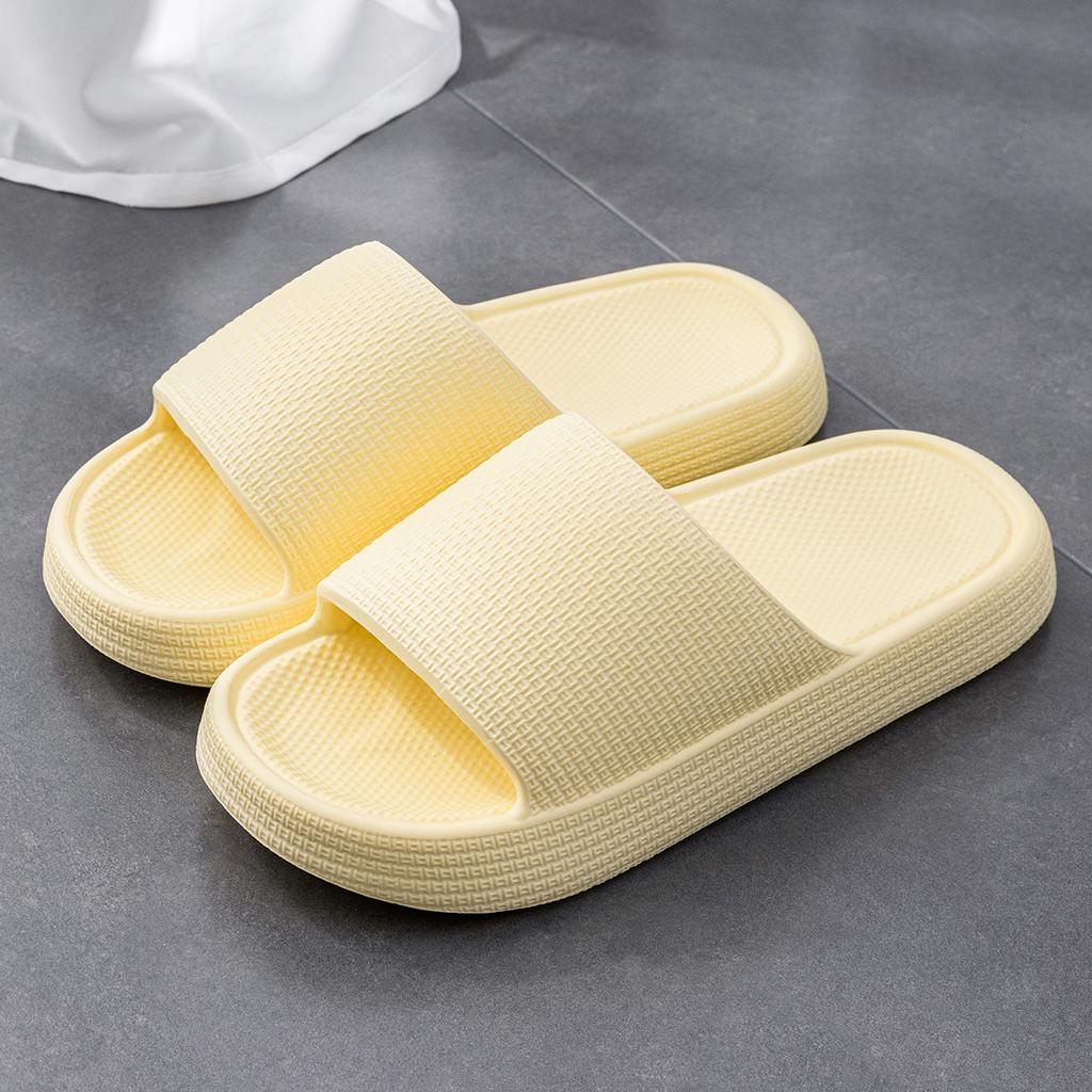 Lidani non-slip slippers women's 2025 new indoor stepping on shit feeling home bathroom bathing cool slippers summer wear men