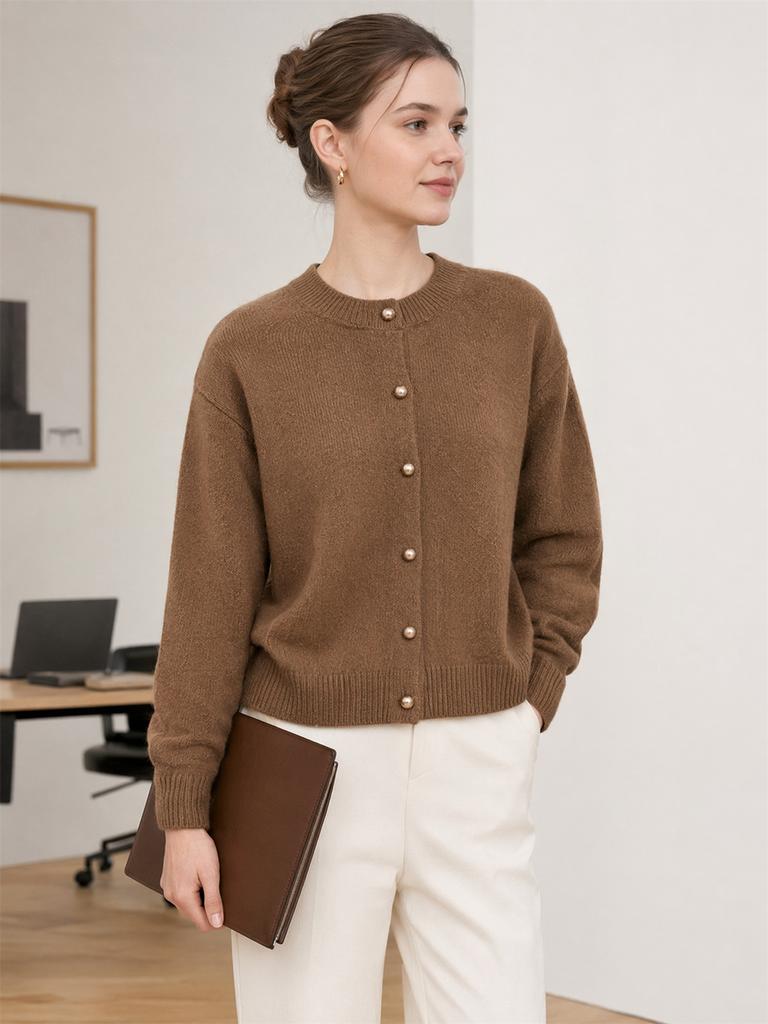 Retro literary and artistic autumn and winter comfortable gold buckle crew neck knitted cardigan solid color women's sweater cardigan gold buckle