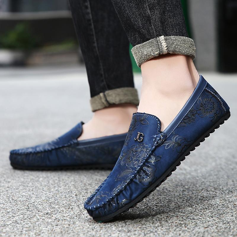 Sommer Neue Britischer Yuppie-Stil Leder Slipper Für Herren Original Design Rot Slipper Freizeitschuhe Hombre Täglich Partykleid 28CM