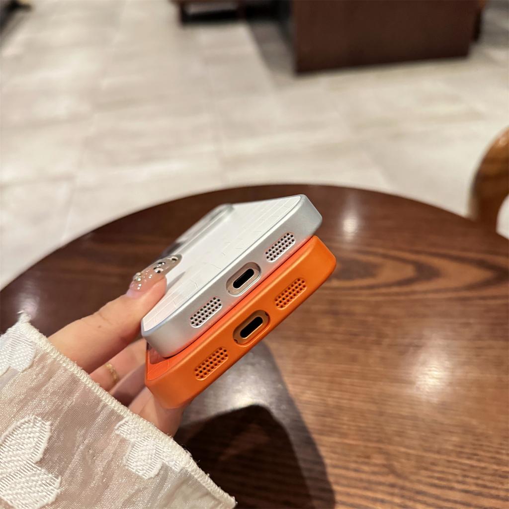 For iPhone 17 Pro Max Case Large Window Crocodile Texture Leather + TPU Phone Cover with PC Lens Film