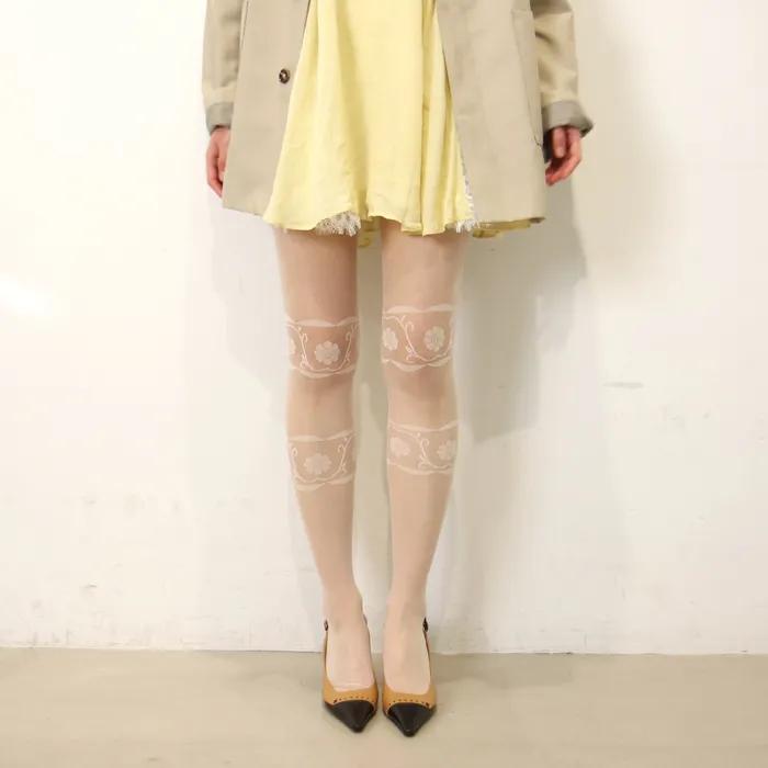 Vintage Bloom Stockings (Ivory)