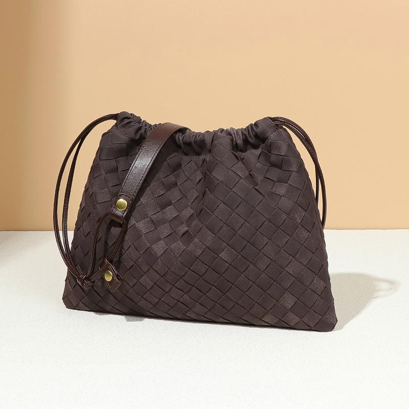 New Retro Handbag for Women, All Hand Woven Pleated Drawstring Frosted Cloud Bag, Single Shoulder Crossbody Small Square Bag