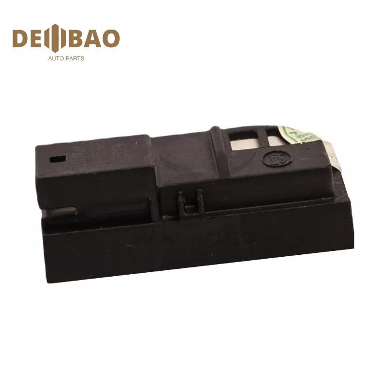 LR058011 Car Front Windshield Rain Light Humidity Sensor Car Climate Control Sensor For Land Rover For Range Rover For Discovery