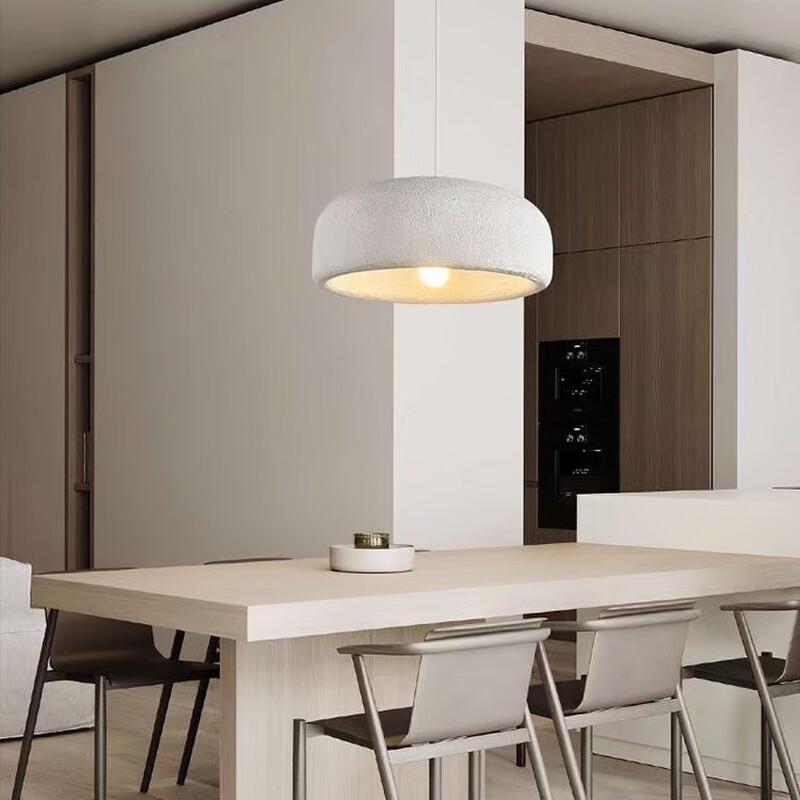 Minimalistické závěsné svítidlo Xuan Yong