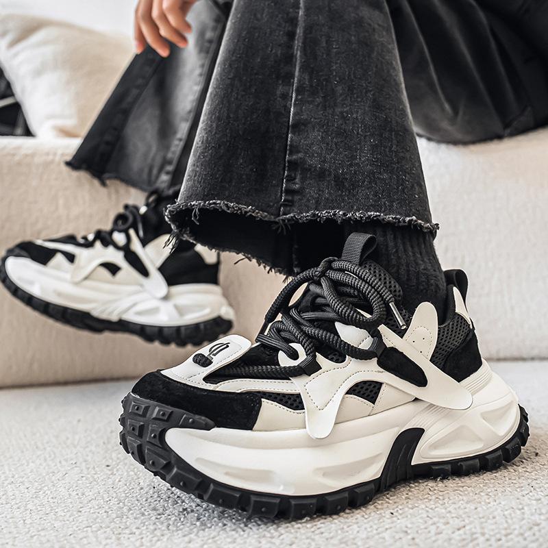 Scarpe sportive casual traspiranti in rete autunnale scarpe da papà con suola spessa per aumentare l'altezza per studenti