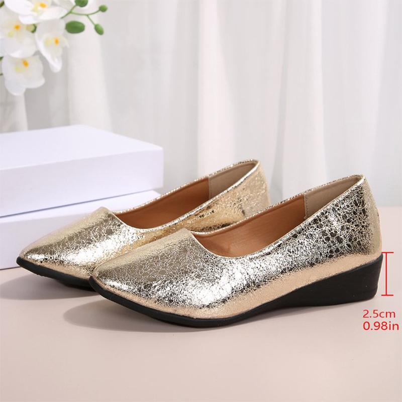 Fashion 2025 Fashion Bling Flat Shoes for Women Spring Autumn Solid Pointed Toe Women's Shoes All-Match Plus Size Flats Shoes Ladies