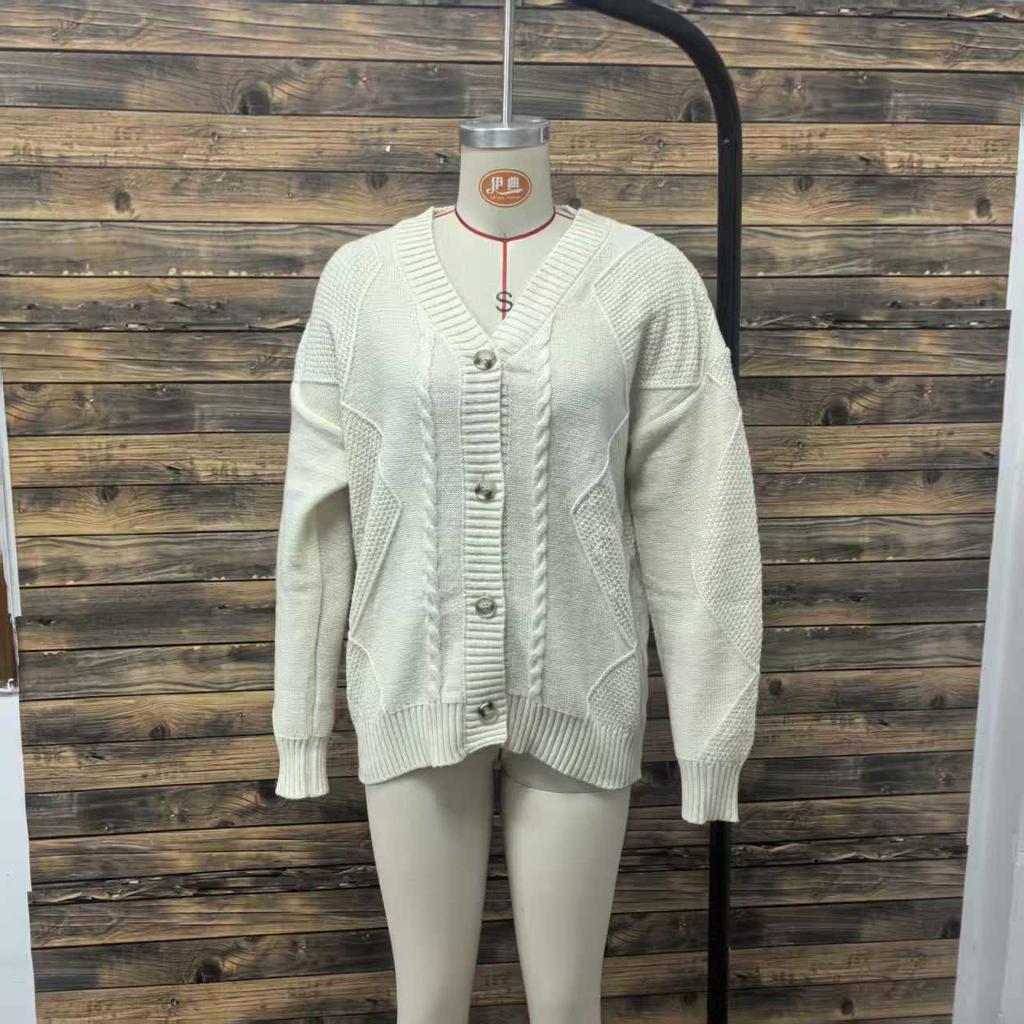 2025 Fall/Winter Women's V-Neck Long Sleeve Jacquard Knit Cardigan Sweater