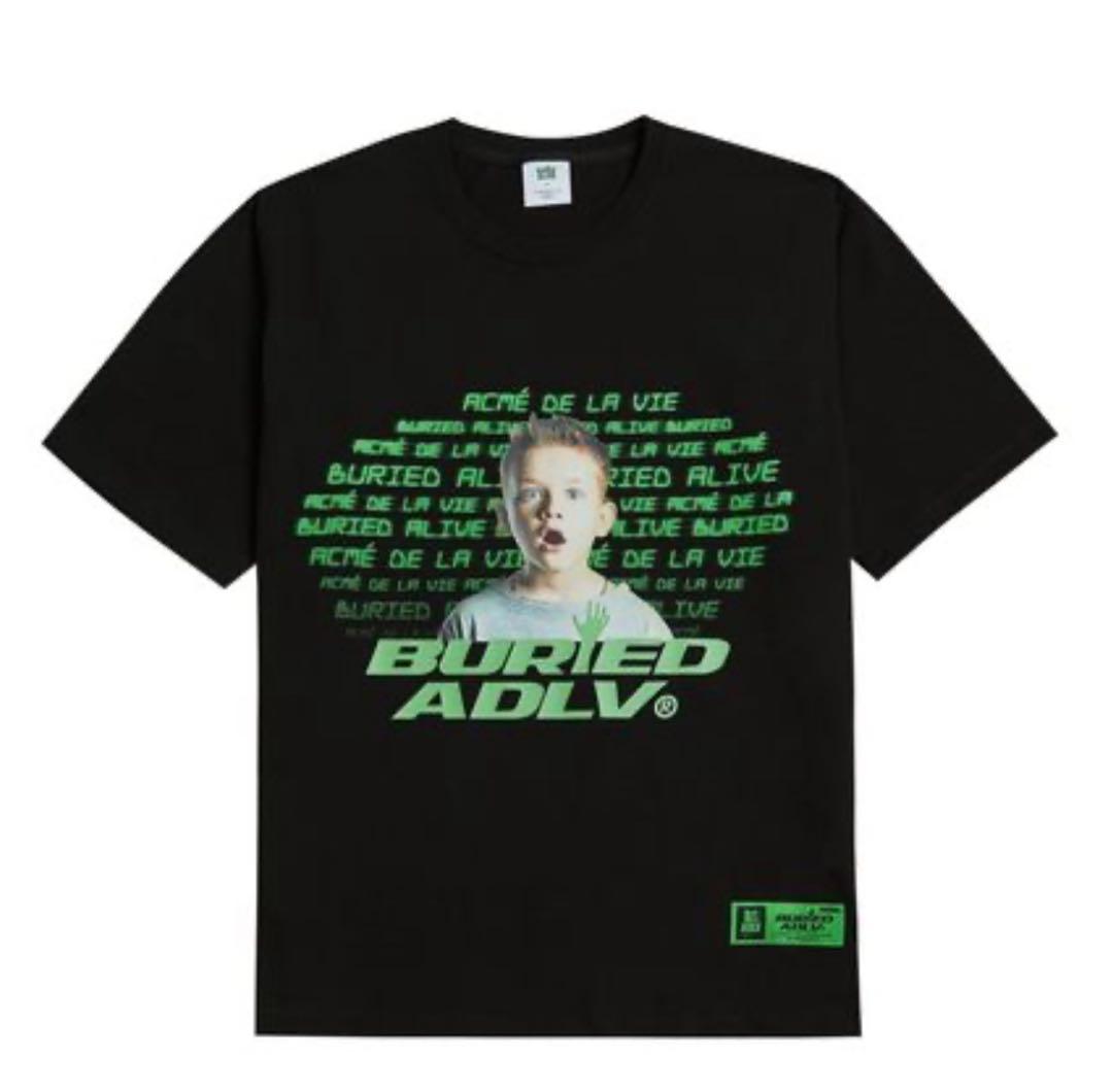 

[USED] Korean Acme de la Vie black T-shirt worn by TWICE Jeongyeon