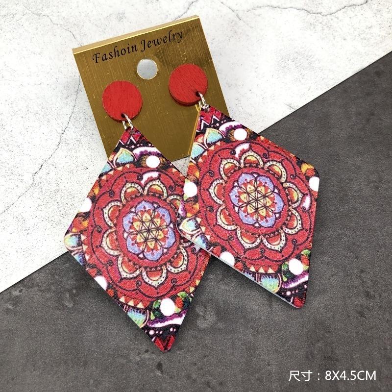 Bohemian Wood Earrings Women's Personality Exaggerated Print Flower Stud Earrings Vacation Versatile Temperament Earrings