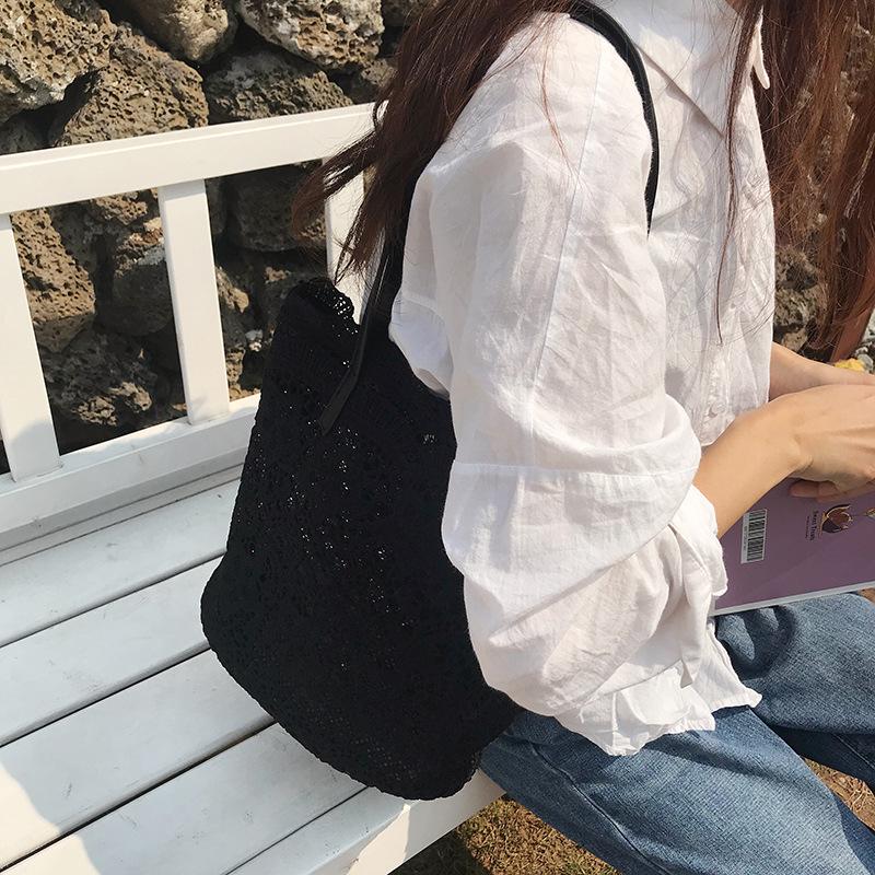 Korean Lace Aesthetic Large Capacity Shoulder Bucket Bag for Women - Spring/Summer