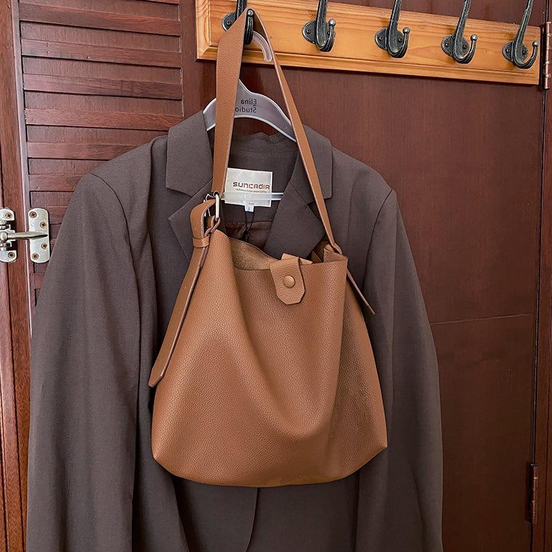 Retro single shoulder crossbody mother and child bag new large capacity lazy wind soft pu casual tote bag