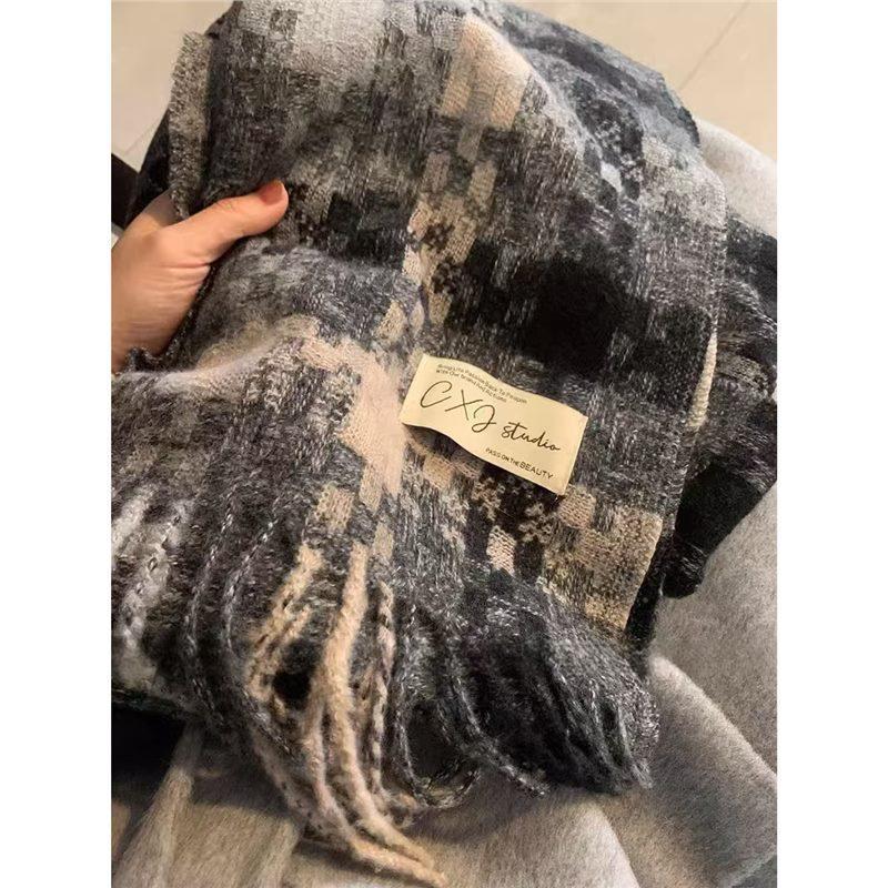 Scarf Winter New Collection Autumn/Winter Atmosphere Plaid Fringe For Couples, Warm And Student High-End Style Scarf