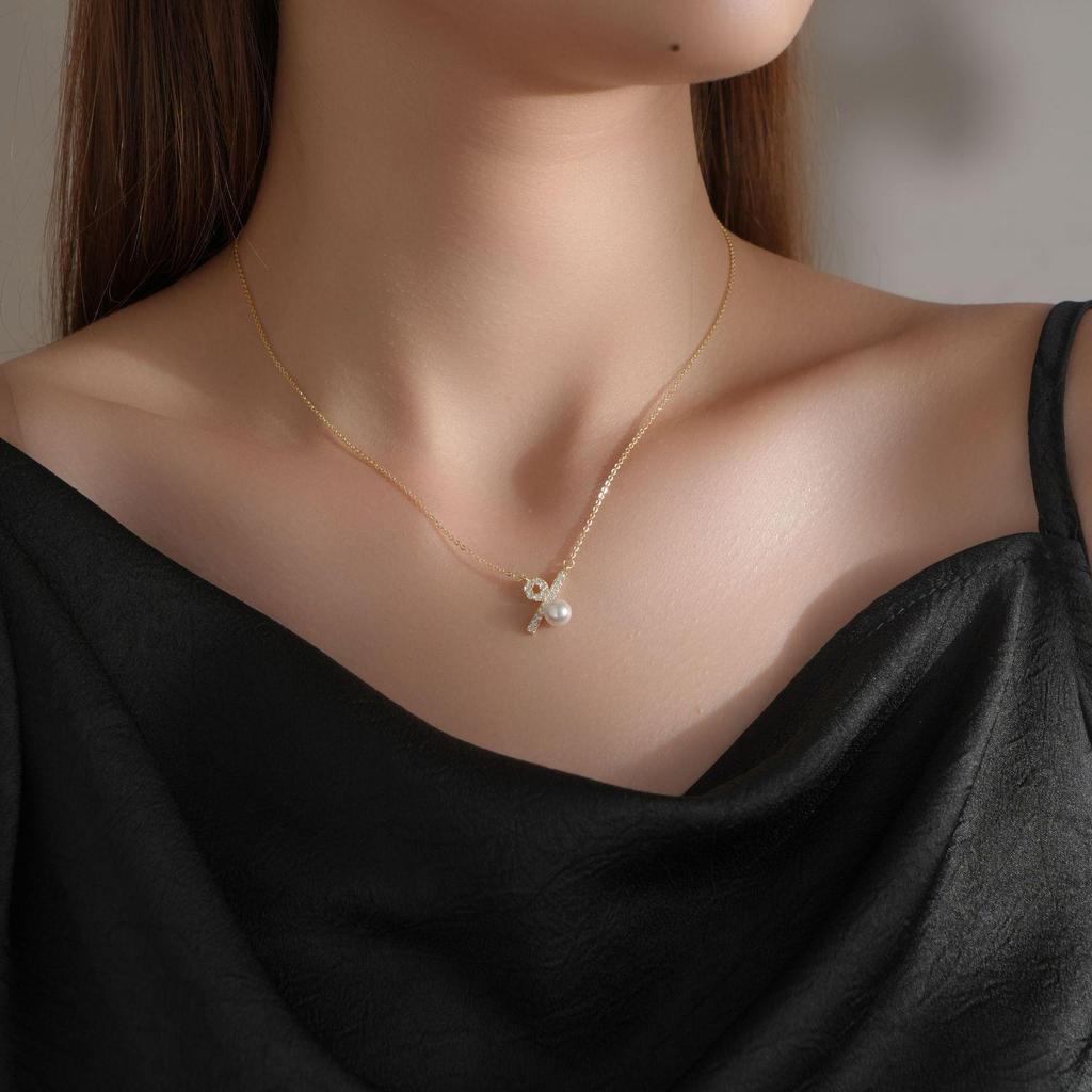 Korean Style Silver Clavicle Necklace with Zircon & Pearl