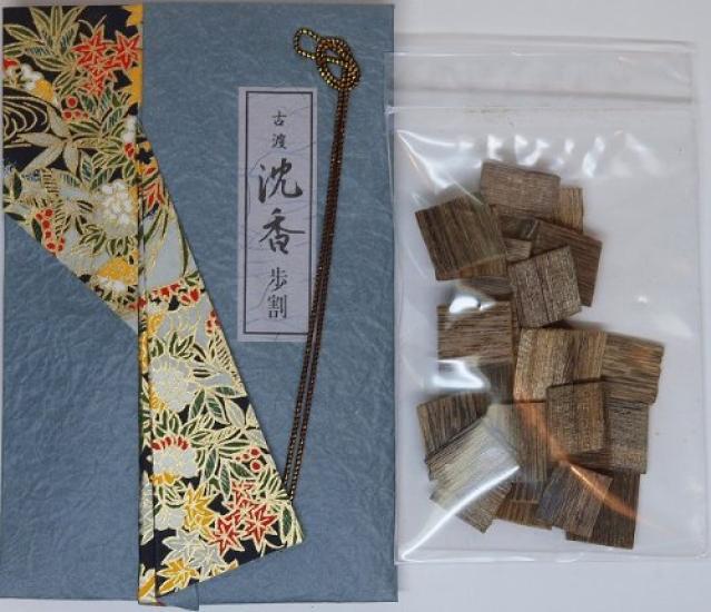

Благовония для печи Nippon Kodo Furuwatari Agarwood Ayuwari 7,5 г