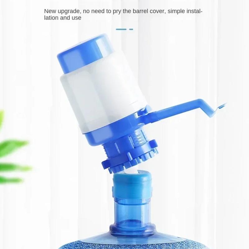 Pompka do butelek z wodą Ręczna dozownik wody o jakości spożywczej, bardzo krótka, pompa ciśnieniowa do użytku domowego, wygodne akcesoria