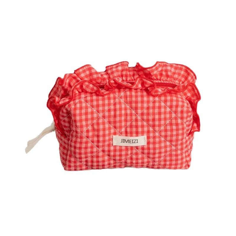Travel Storage Bag Large Capacity Toiletry Bag Simplicity Makeup Bag For Women Girl Fashion Striped Ruffle Cosmetic Bags