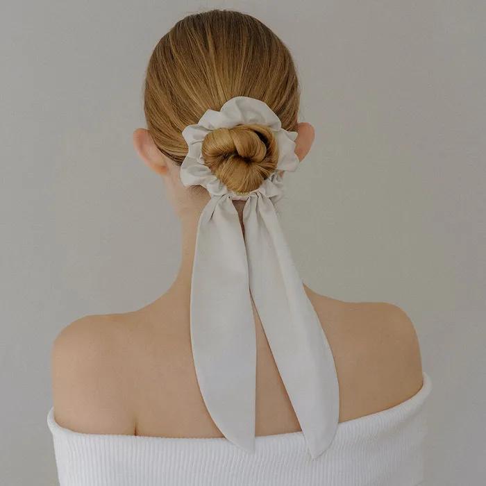 HLD019 Long tie hair scrunchie